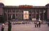 tiananmen.jpg (34495 bytes)